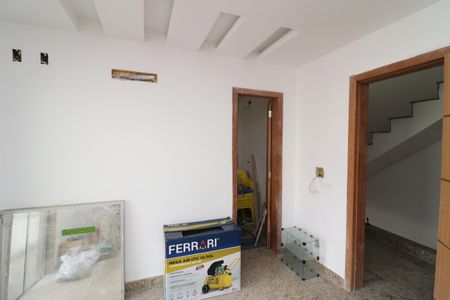 Casa à venda com 340m², 4 quartos e 3 vagasSuíte 1