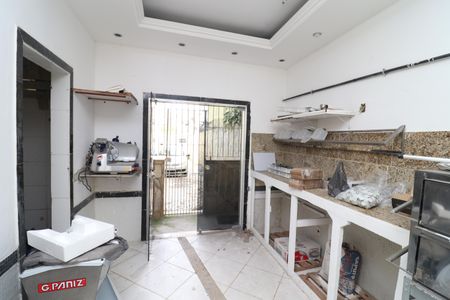 Casa à venda com 340m², 4 quartos e 3 vagasQuarto de Serviço