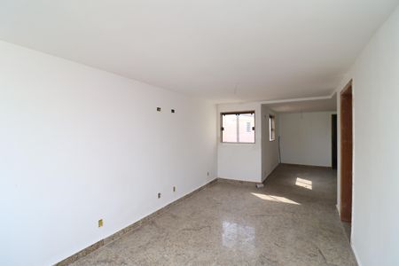 Casa à venda com 340m², 4 quartos e 3 vagasTerraço