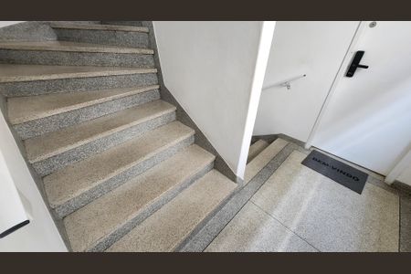 Apartamento para alugar com 70m², 2 quartos e 1 vaga Apartamento para alugar com 70m², 2 quartos e 1 vagaCorredor