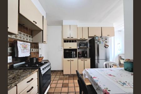 Apartamento à venda com 165m², 4 quartos e 2 vagas