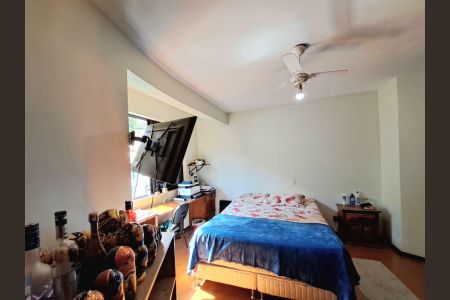 Apartamento à venda com 165m², 4 quartos e 2 vagas