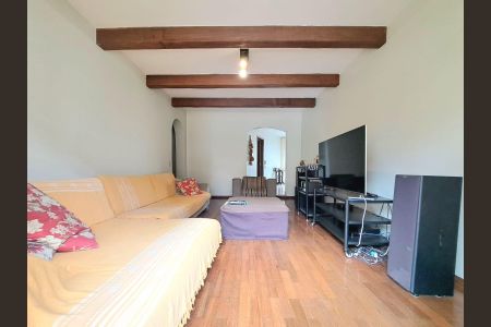 Apartamento à venda com 165m², 4 quartos e 2 vagas