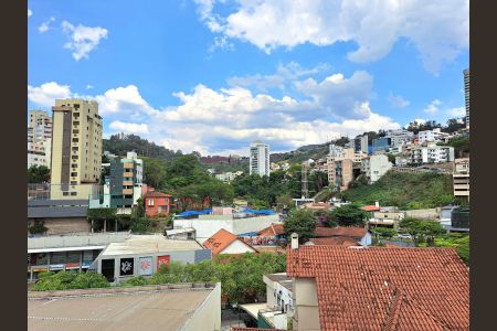 Apartamento à venda com 165m², 4 quartos e 2 vagas