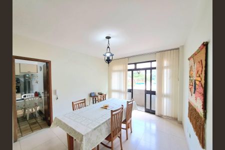 Apartamento à venda com 165m², 4 quartos e 2 vagas