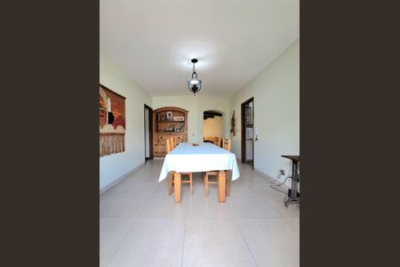 Apartamento à venda com 165m², 4 quartos e 2 vagas