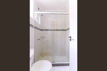 Casa de condomínio para alugar com 160m², 4 quartos e 2 vagas Casa de condomínio para alugar com 160m², 4 quartos e 2 vagasBanheiro Serviço 2 - Suíte