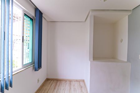 Casa de condomínio para alugar com 160m², 4 quartos e 2 vagas Casa de condomínio para alugar com 160m², 4 quartos e 2 vagasQuarto