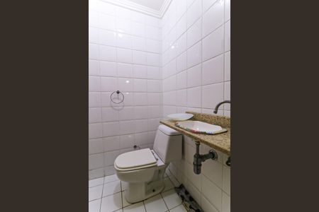 Casa de condomínio para alugar com 160m², 4 quartos e 2 vagas Casa de condomínio para alugar com 160m², 4 quartos e 2 vagasLavabo