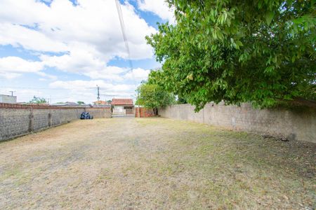 Casa à venda com 72m², 2 quartos e 1 vaga