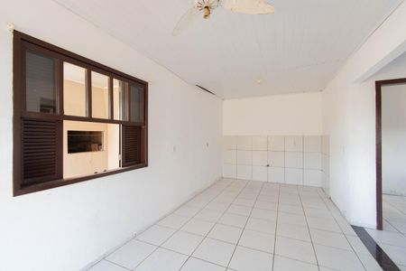Casa à venda com 72m², 2 quartos e 1 vaga