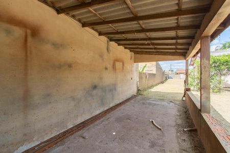 Casa à venda com 72m², 2 quartos e 1 vaga