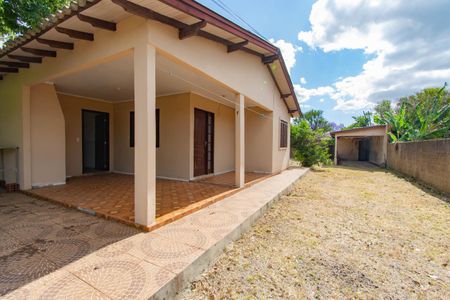 Casa à venda com 72m², 2 quartos e 1 vaga