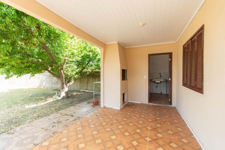 Casa à venda com 72m², 2 quartos e 1 vaga