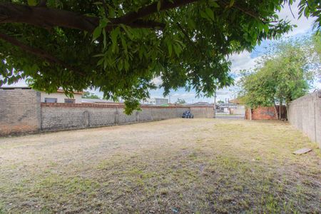 Casa à venda com 72m², 2 quartos e 1 vaga