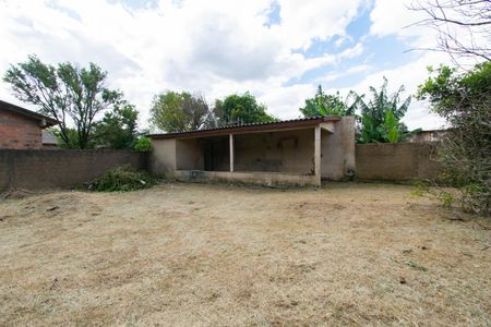 Casa à venda com 72m², 2 quartos e 1 vaga