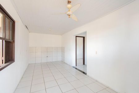 Casa à venda com 72m², 2 quartos e 1 vaga