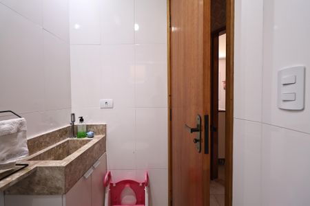 Apartamento à venda com 64m², 2 quartos e 2 vagasBanheiro 
