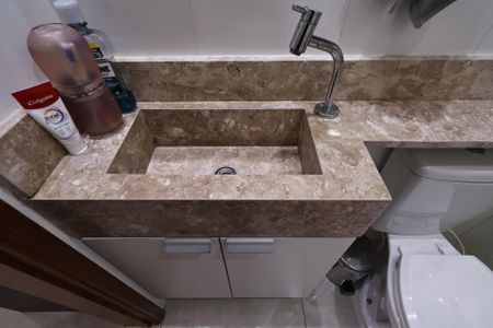 Apartamento à venda com 64m², 2 quartos e 2 vagasBanheiro da Suíte