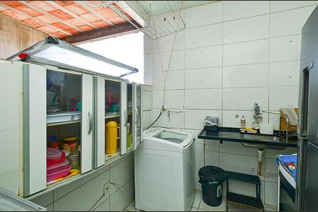 Casa para alugar com 90m², 3 quartos e sem vagaCozinha e Área de Serviço