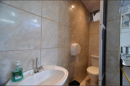 Casa para alugar com 90m², 3 quartos e sem vagaLavabo