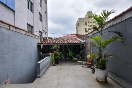 Casa à venda com 200m², 3 quartos e 3 vagasVaranda do Quarto 2