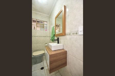 Casa à venda com 200m², 3 quartos e 3 vagasLavabo