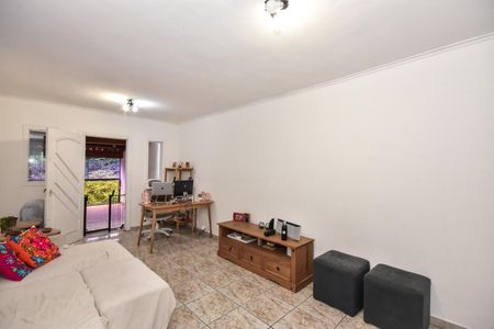Sala de casa à venda com 3 quartos, 200m² em Jardim Monte Kemel, São Paulo