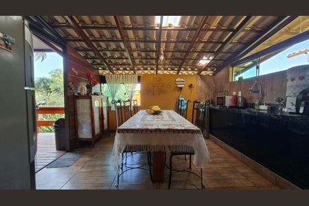Casa de Condomínio à venda com 2 quartos, 153m² em Casa Branca, Brumadinho