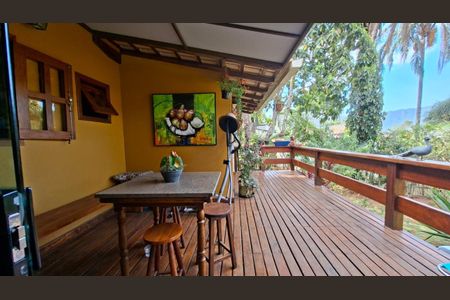 Casa de Condomínio à venda com 2 quartos, 153m² em Casa Branca, Brumadinho