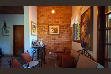 Casa de Condomínio à venda com 2 quartos, 153m² em Casa Branca, Brumadinho