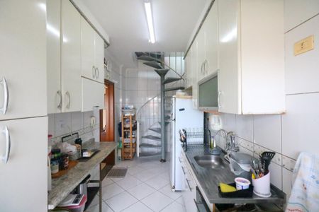 Apartamento à venda com 147m², 2 quartos e 2 vagasCozinha e Área de Serviço