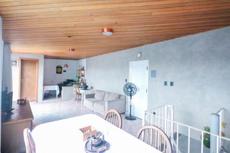 Apartamento à venda com 147m², 2 quartos e 2 vagasCobertura