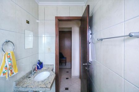 Apartamento à venda com 147m², 2 quartos e 2 vagasBanheiro Social