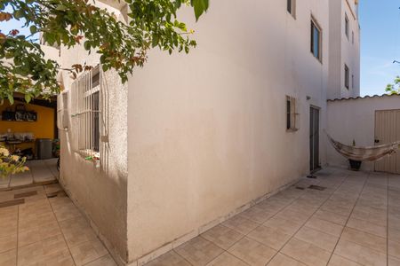 Apartamento à venda com 172m², 3 quartos e 1 vaga Apartamento à venda com 172m², 3 quartos e 1 vagaÁrea Privativa