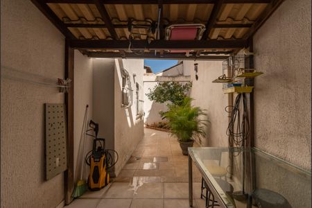 Apartamento à venda com 172m², 3 quartos e 1 vaga Apartamento à venda com 172m², 3 quartos e 1 vagaÁrea Privativa