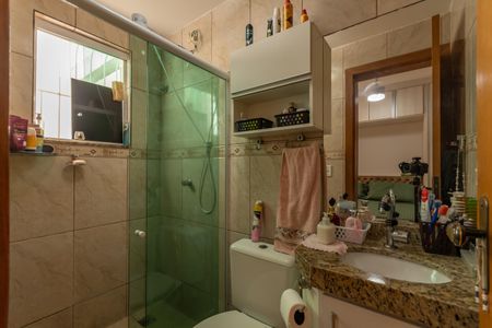 Apartamento à venda com 172m², 3 quartos e 1 vaga Apartamento à venda com 172m², 3 quartos e 1 vagaBanheiro Suíte