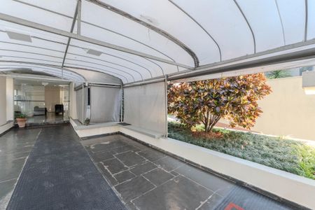 Apartamento para alugar com 32m², 1 quarto e 1 vagaÁrea comum