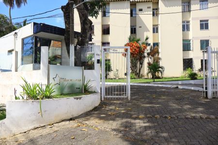 Apartamento para alugar com 55m², 3 quartos e 1 vagaFachada e portaria