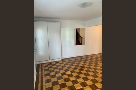 Casa à venda com 2 quartos, 223m² em Ipiranga, São Paulo