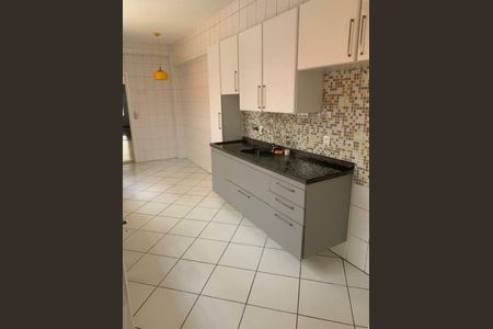 Casa à venda com 2 quartos, 223m² em Ipiranga, São Paulo