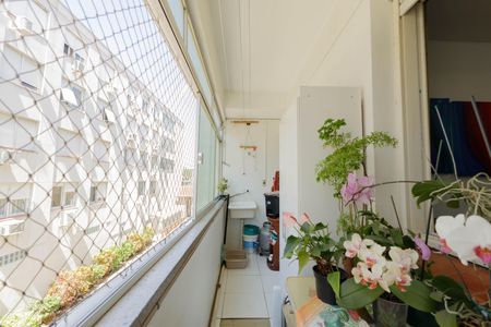 Apartamento à venda com 97m², 2 quartos e sem vagaÁrea de Serviço