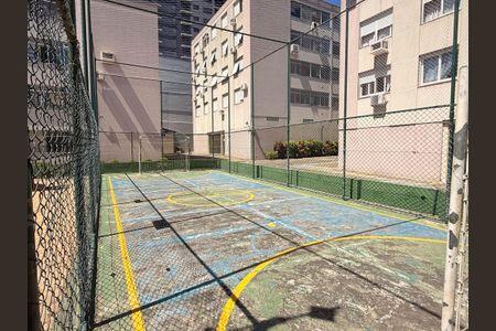 Apartamento à venda com 97m², 2 quartos e sem vagaQuadra Esportiva