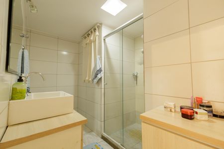 Apartamento à venda com 97m², 2 quartos e sem vagaBanheiro