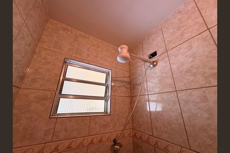 Casa à venda com 360m², 4 quartos e 5 vagasBanheiro de serviço