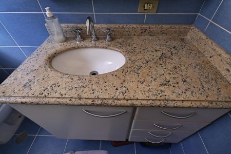 Casa à venda com 360m², 4 quartos e 5 vagasBanheiro