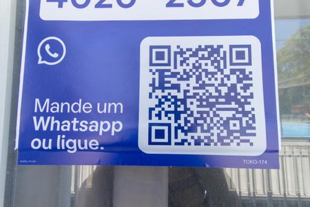 Placa de apartamento para alugar com 2 quartos, 51m² em Jardim Claudia, Pinhais