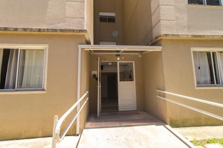 Fachada do bloco de apartamento para alugar com 2 quartos, 51m² em Jardim Claudia, Pinhais