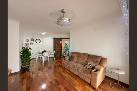 Apartamento para alugar com 115m², 3 quartos e 3 vagas Apartamento para alugar com 115m², 3 quartos e 3 vagasSala