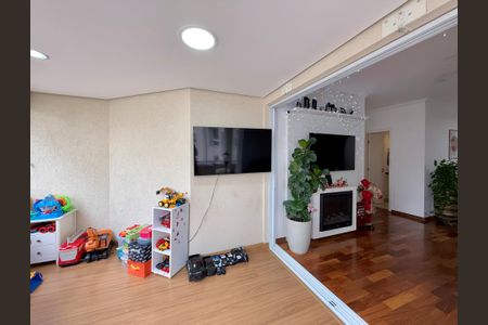 Apartamento para alugar com 115m², 3 quartos e 3 vagas Apartamento para alugar com 115m², 3 quartos e 3 vagasSacada